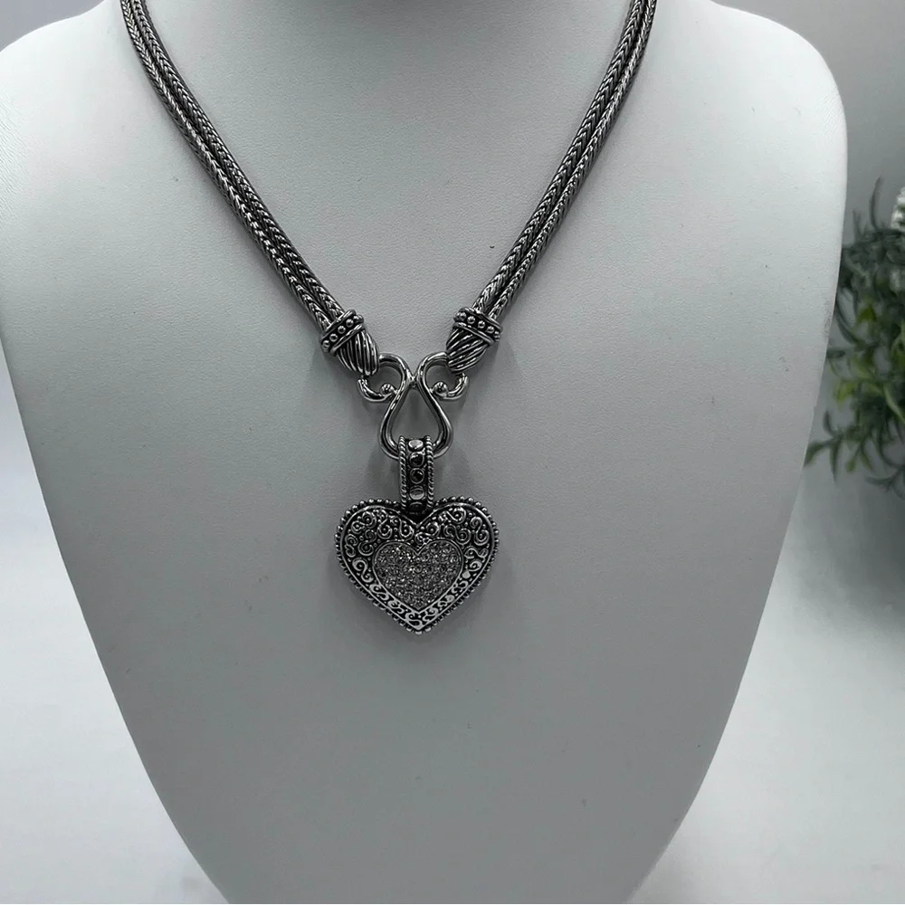 Lia Sophia Couture Love Dust Pave Crystal‎ Heart Charm Silver Tone Necklace